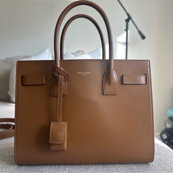 ❌SOLD❌ AUTHENTIC Saint Laurent Sac Du Jour BABY - Picture 2 of 13